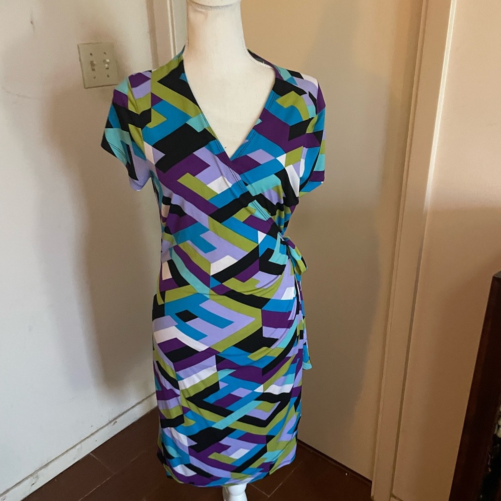 Emma & Michele Wrap Dress purple Green geometric print short sleeves size large - Picture 11 of 15